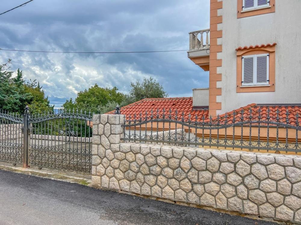 Hotel Naprodaj - Primorsko-goranska Crikvenica