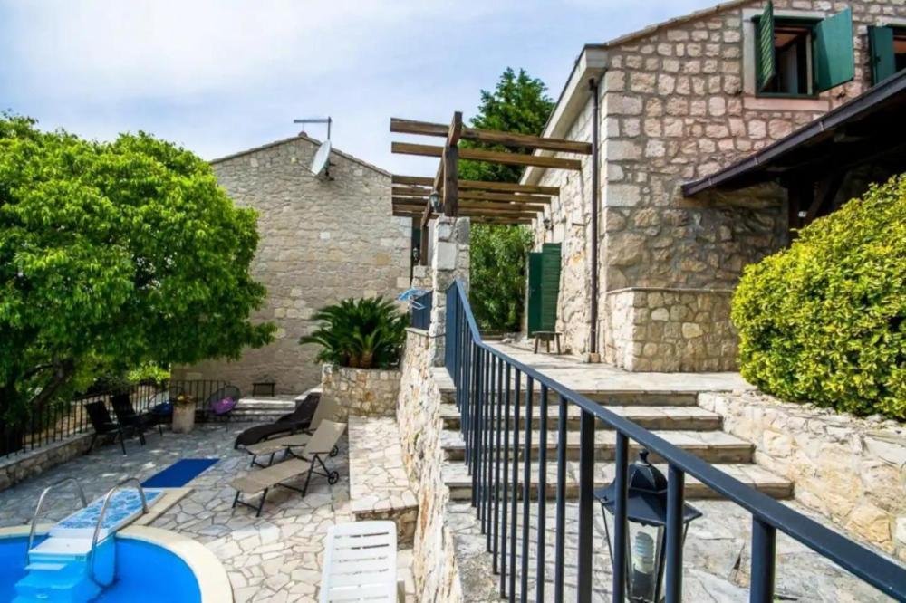 Maison À vendre -  Makarska