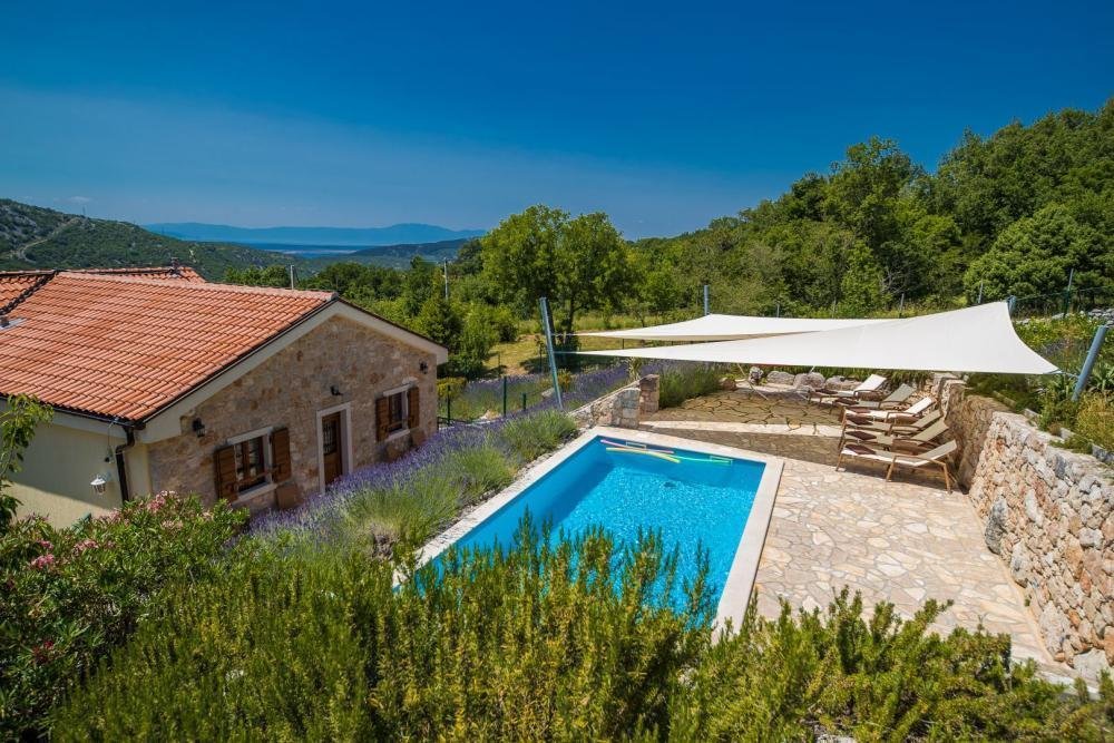 House For sale - Primorsko-goranska Vinodolska Općina