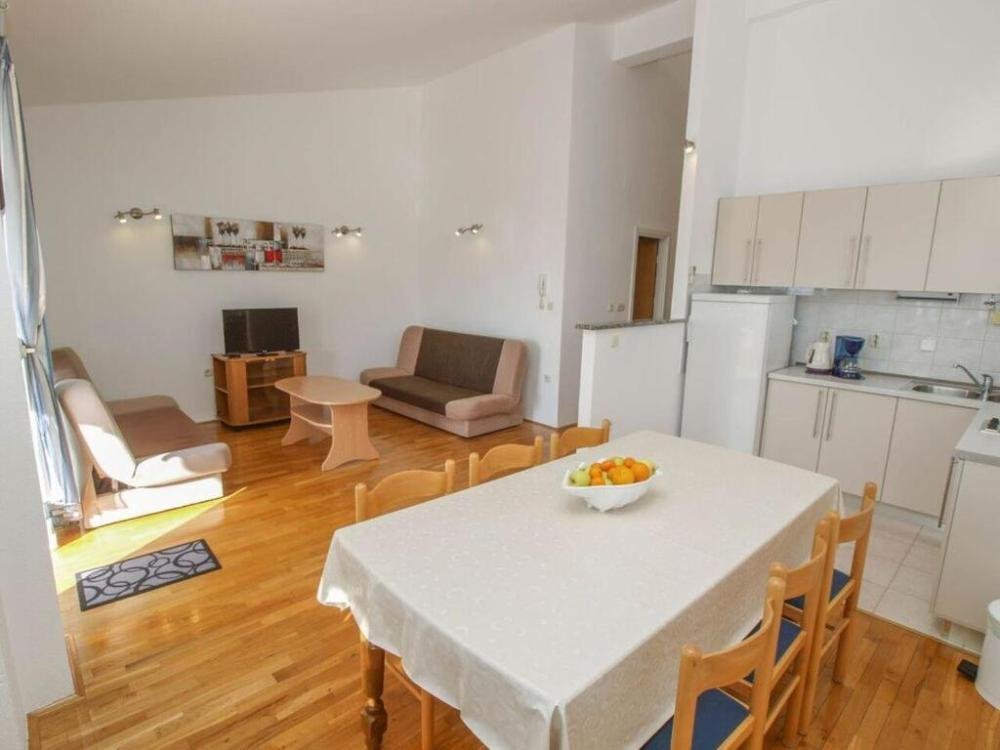 Hotel In vendita - Splitsko-dalmatinska Makarska