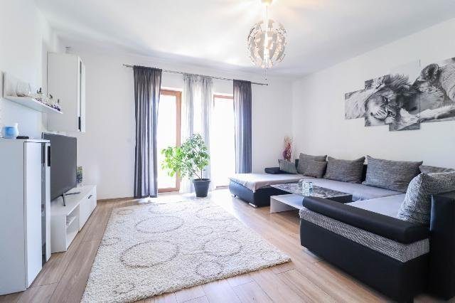 Hotel à vendre 390 m² – Radmani