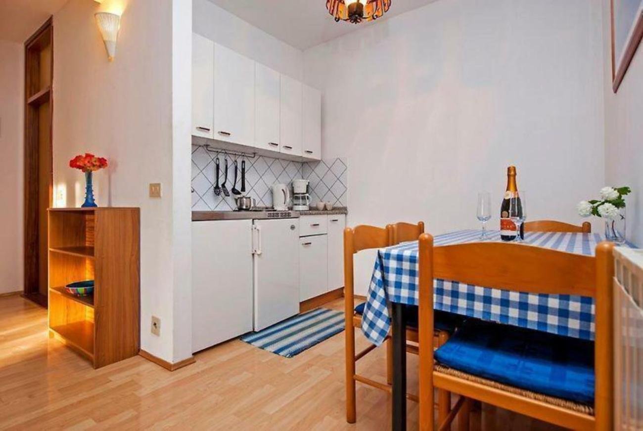 Hotel Na sprzedaż - Istarska Poreč