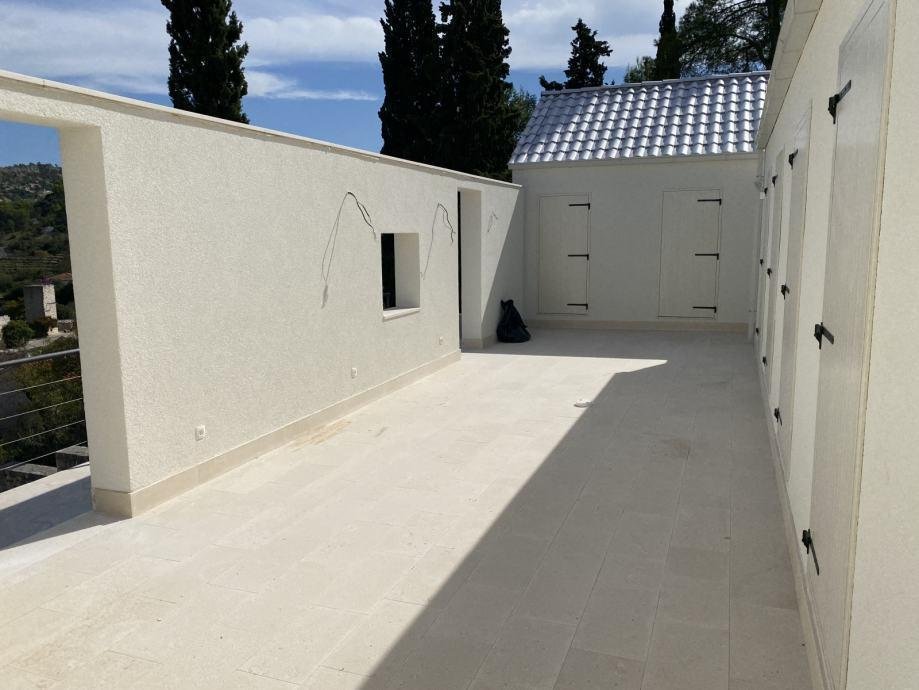 Casa In vendita -  Brač