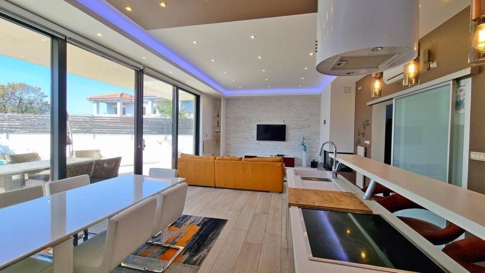 Haus Zu verkaufen - Primorsko-goranska Kraljevica