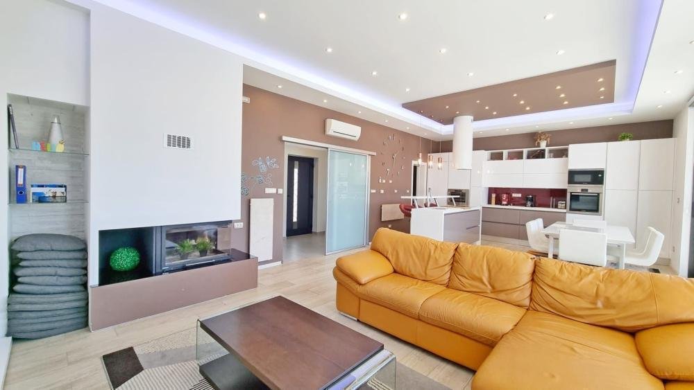 Haus Zu verkaufen - Primorsko-goranska Kraljevica