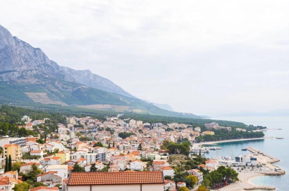 Hotel Na prodaju - Splitsko-dalmatinska Baška Voda