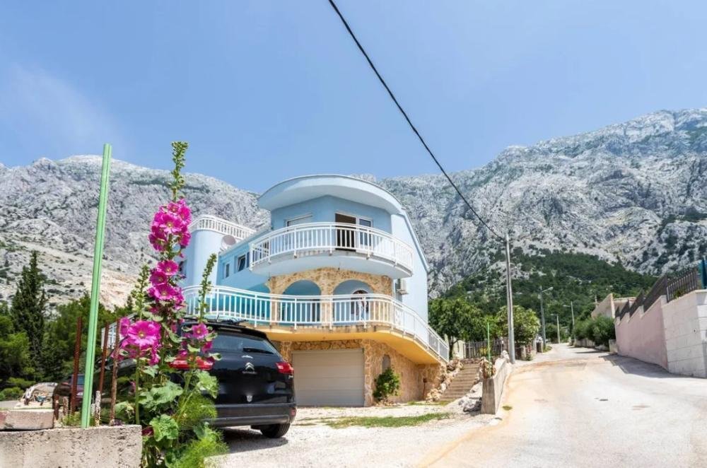 Hotel Na prodaju - Splitsko-dalmatinska Baška Voda