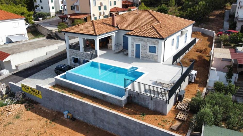 Haus Zu verkaufen - Splitsko-dalmatinska Jelsa