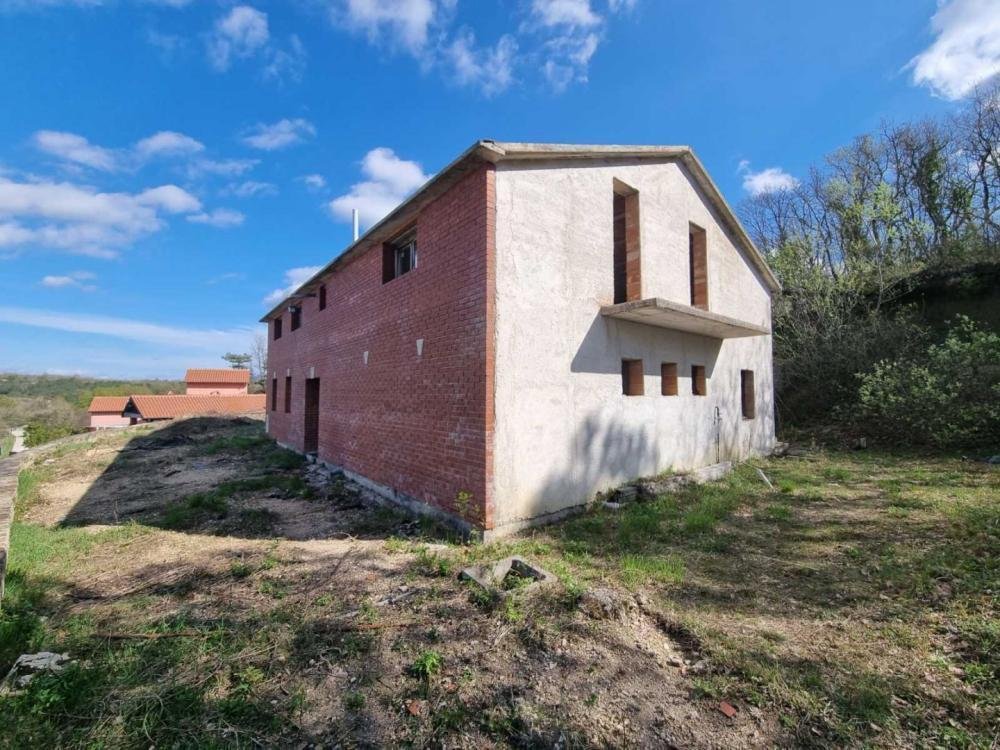 Dom Na predaj - Istarska Buzet