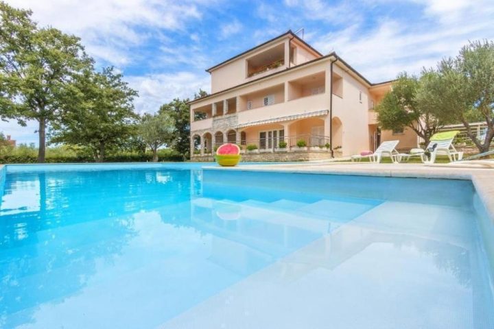 Hotel Na prodaju - Istarska Marčana - foto 2/17