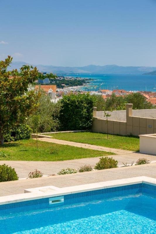 Casa In vendita - Šibensko-kninska Vodice