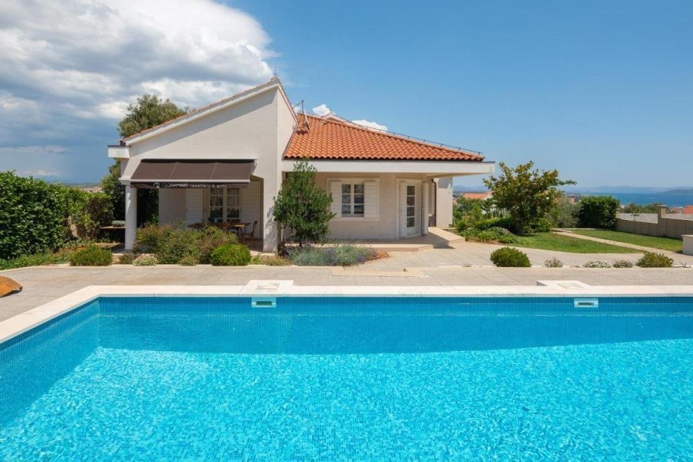 Casa In vendita - Šibensko-kninska Vodice
