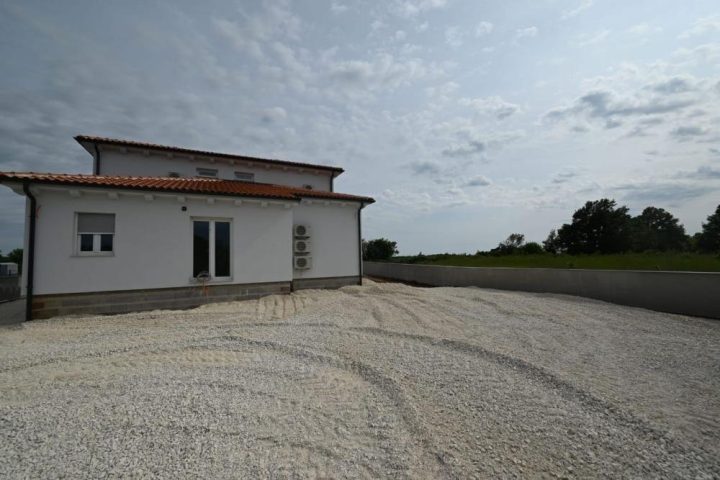 House For sale - Istarska Kanfanar - foto 2/22