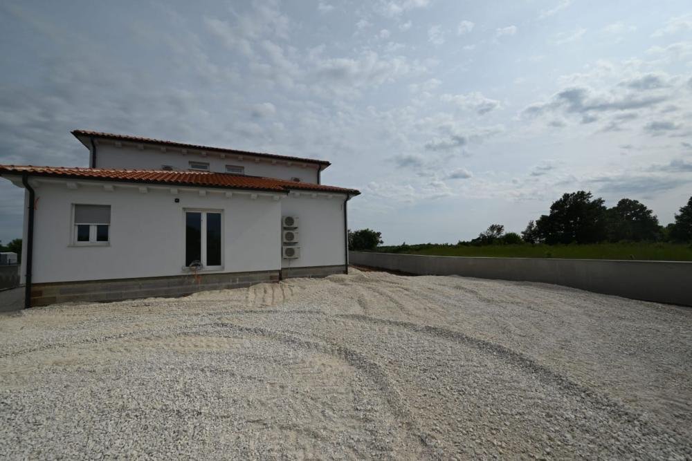 House For sale - Istarska Kanfanar