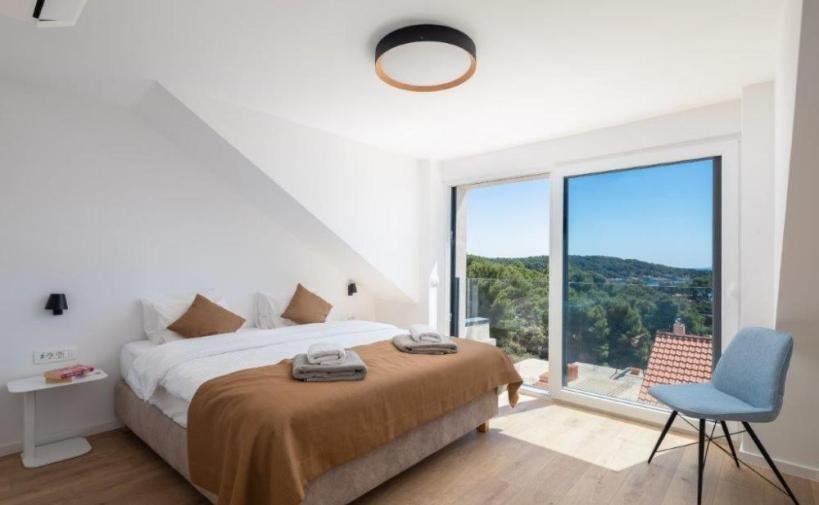 Casa In vendita - Splitsko-dalmatinska Milna