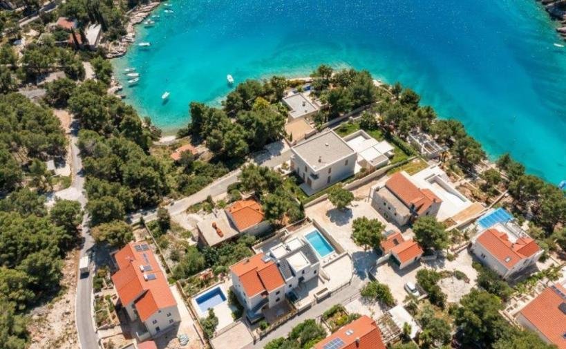 Casa In vendita - Splitsko-dalmatinska Milna