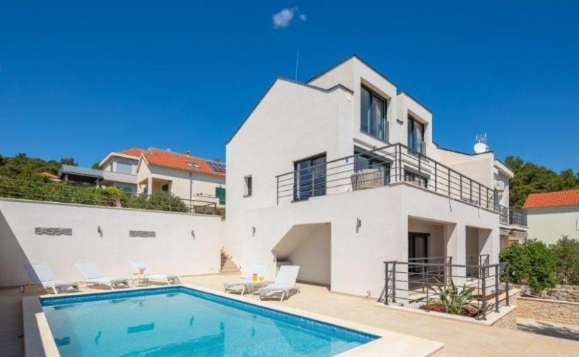 Casa In vendita - Splitsko-dalmatinska Milna