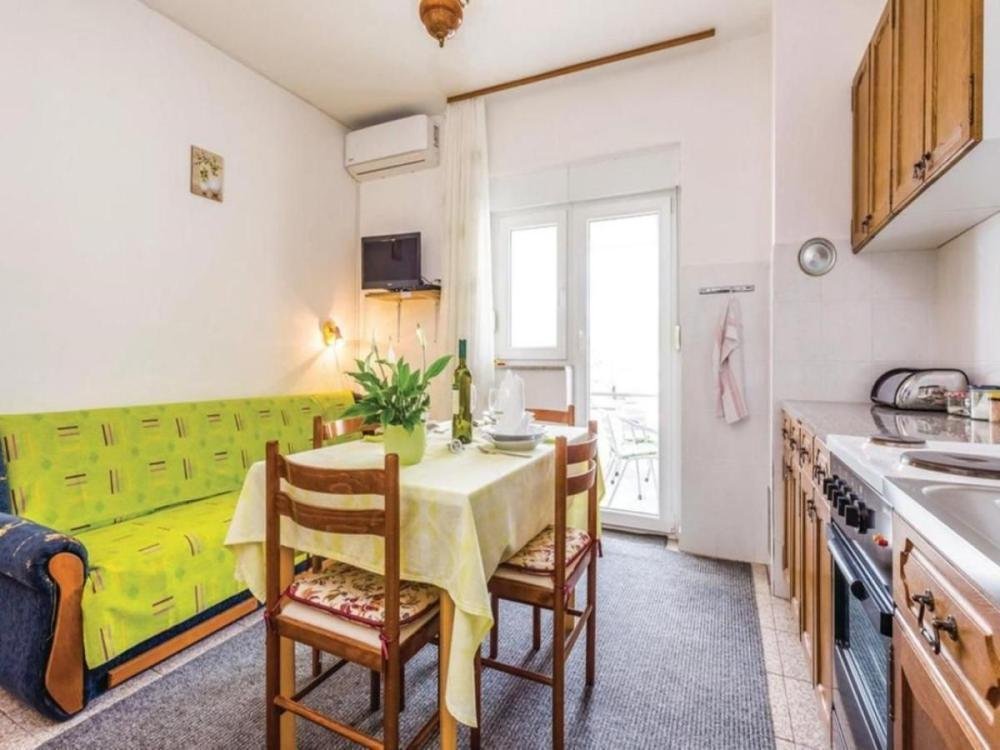 Hotel Na prodaju - Primorsko-goranska Crikvenica