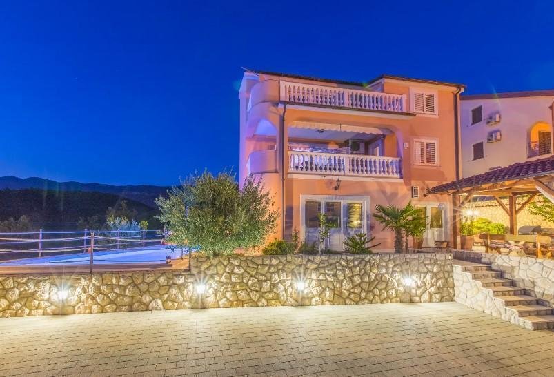 Kuća Na prodaju - Primorsko-goranska Crikvenica