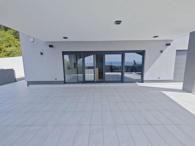 House For sale - Primorsko-goranska Vinodolska Općina - foto 3/24