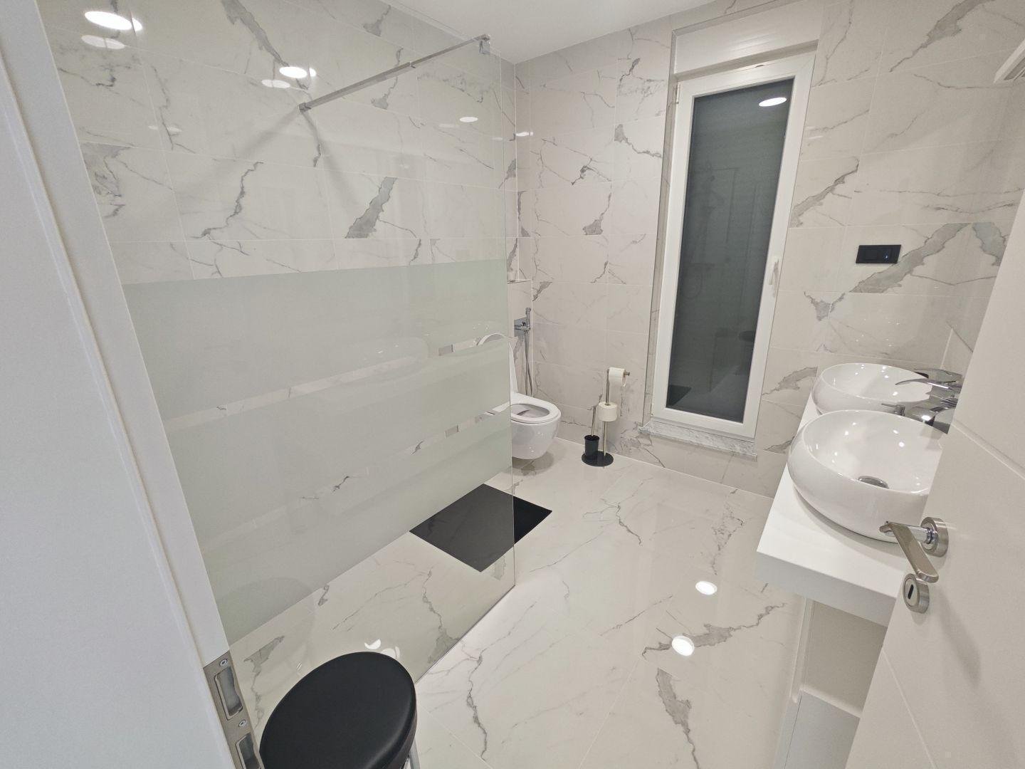 House For sale - Primorsko-goranska Vinodolska Općina