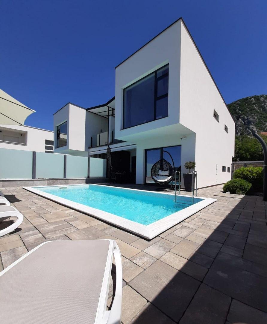 House For sale - Primorsko-goranska Vinodolska Općina
