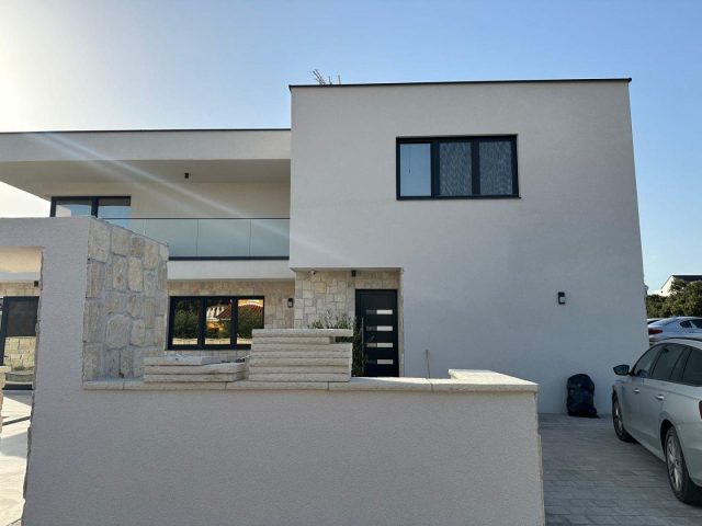 Haus Zu verkaufen - Zadarska Kolan - foto 3/24