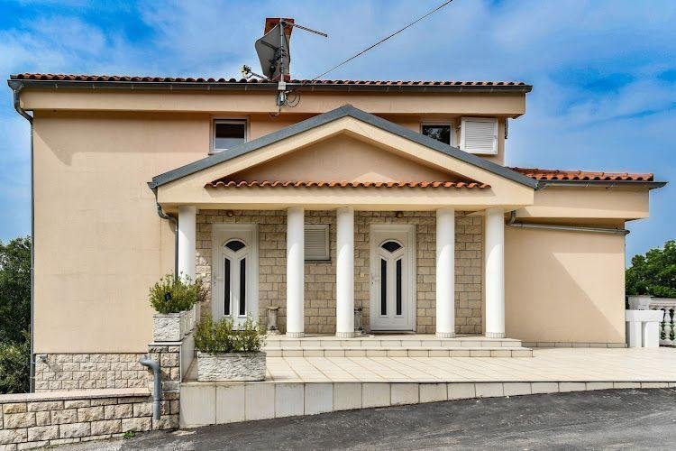 House For sale - Primorsko-goranska Vinodolska Općina