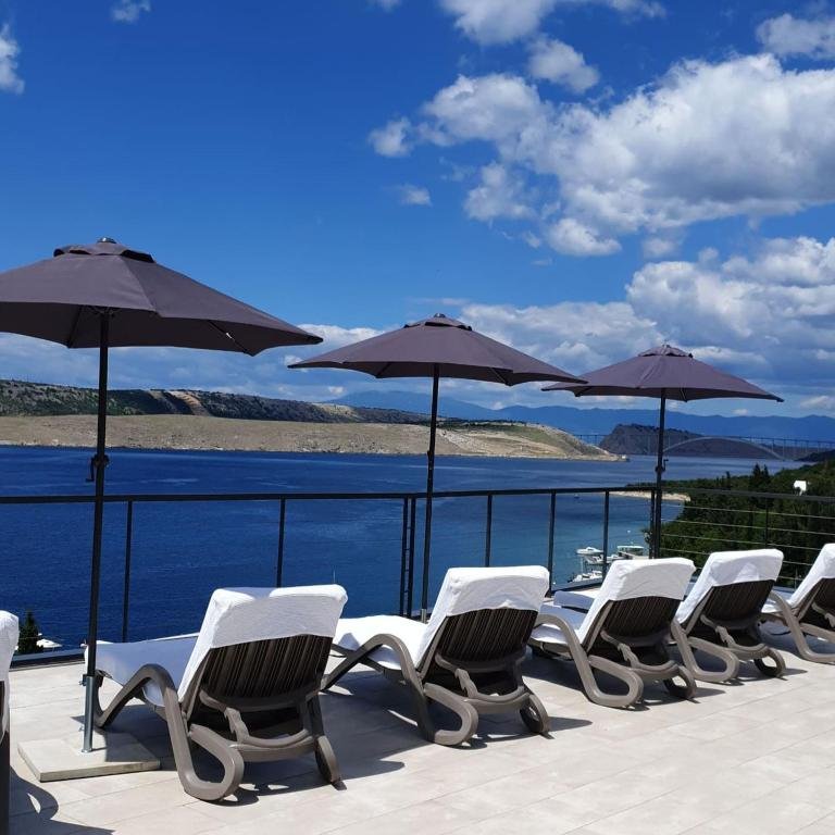 House For sale - Primorsko-goranska Crikvenica