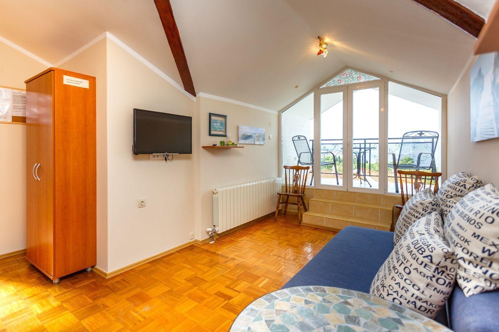Hotel For sale - Primorsko-goranska Malinska-Dubašnica