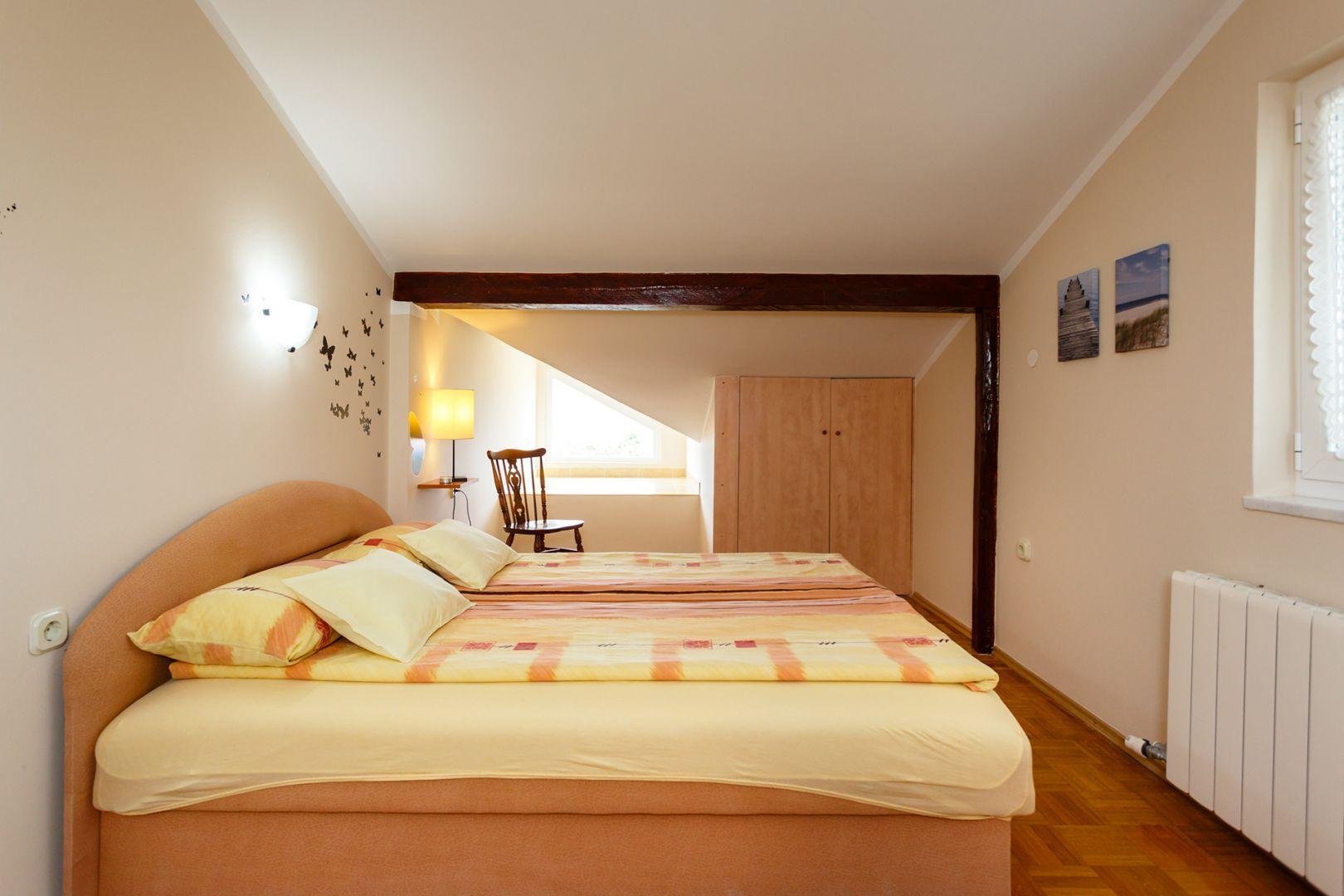 Hotel For sale - Primorsko-goranska Malinska-Dubašnica