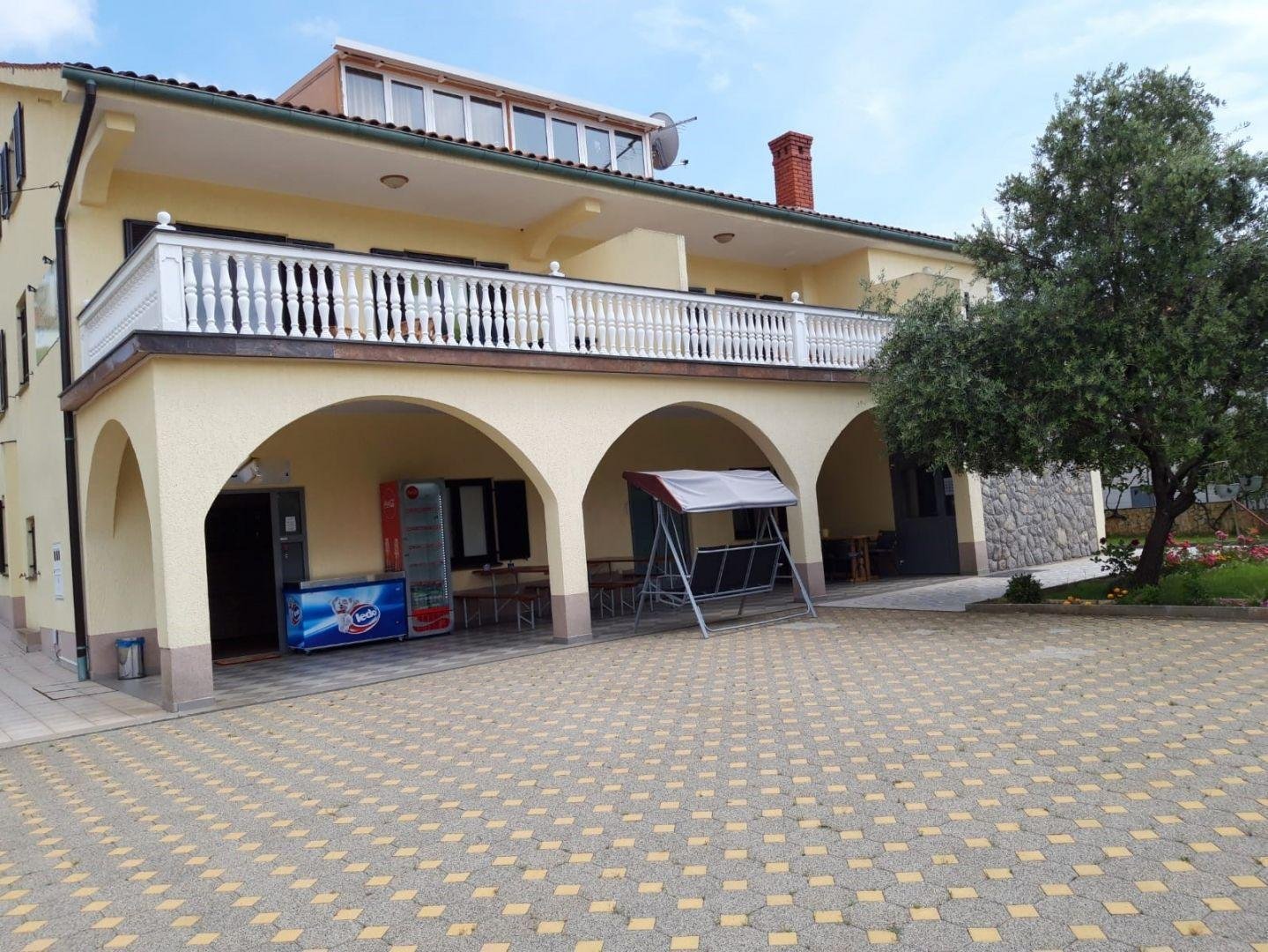 Hotel In vendita - Primorsko-goranska Malinska-Dubašnica