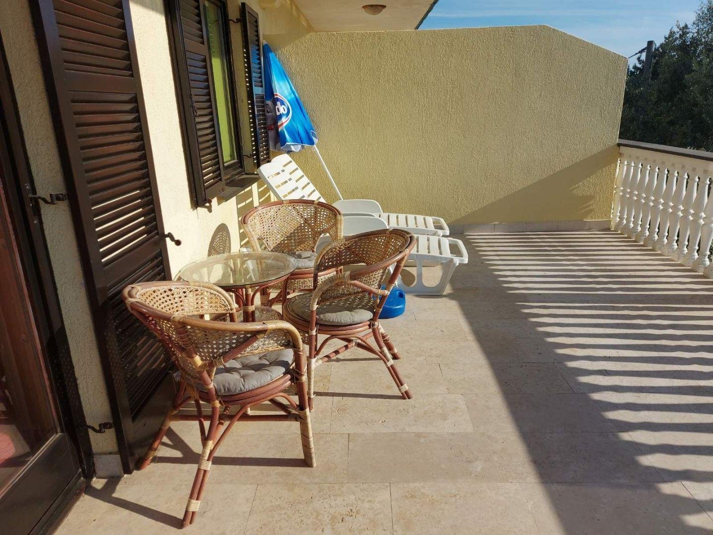 Hotel In vendita - Primorsko-goranska Malinska-Dubašnica