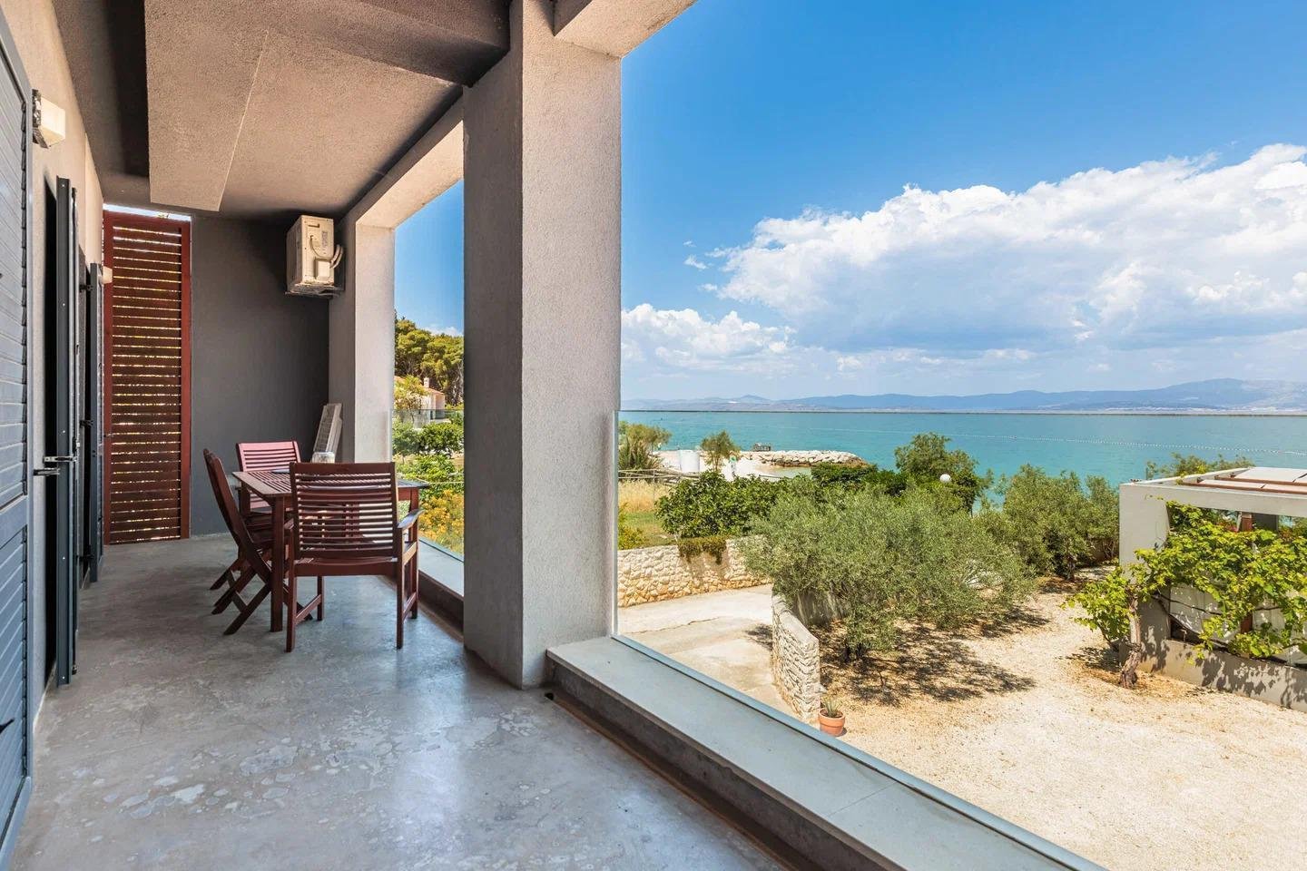 Kuća Na prodaju - Splitsko-dalmatinska Brač