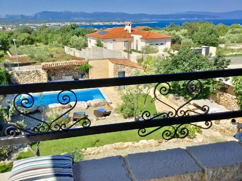 Haus Zu verkaufen - Primorsko-goranska Malinska-Dubašnica