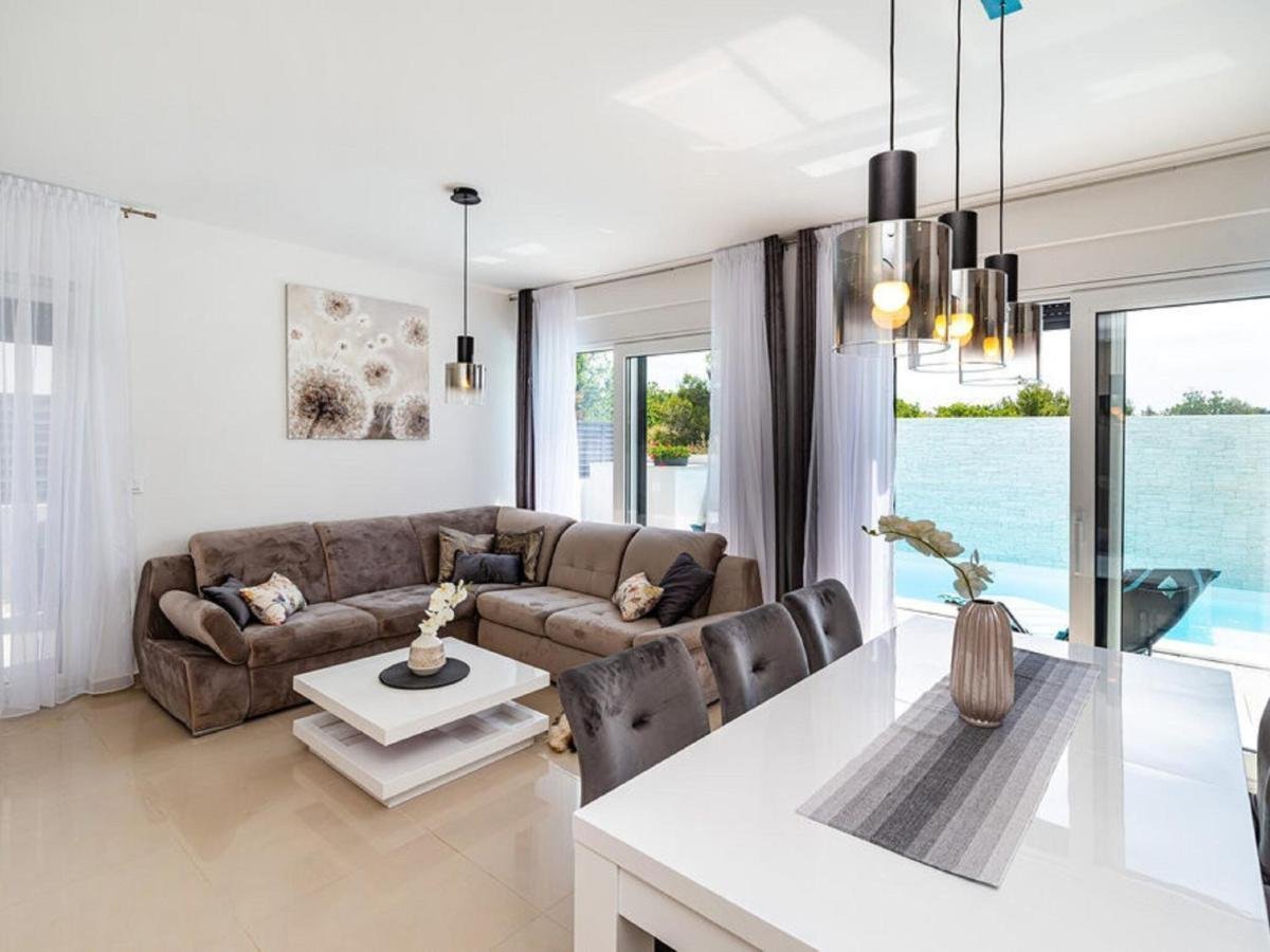 Casa In vendita -  Zadar