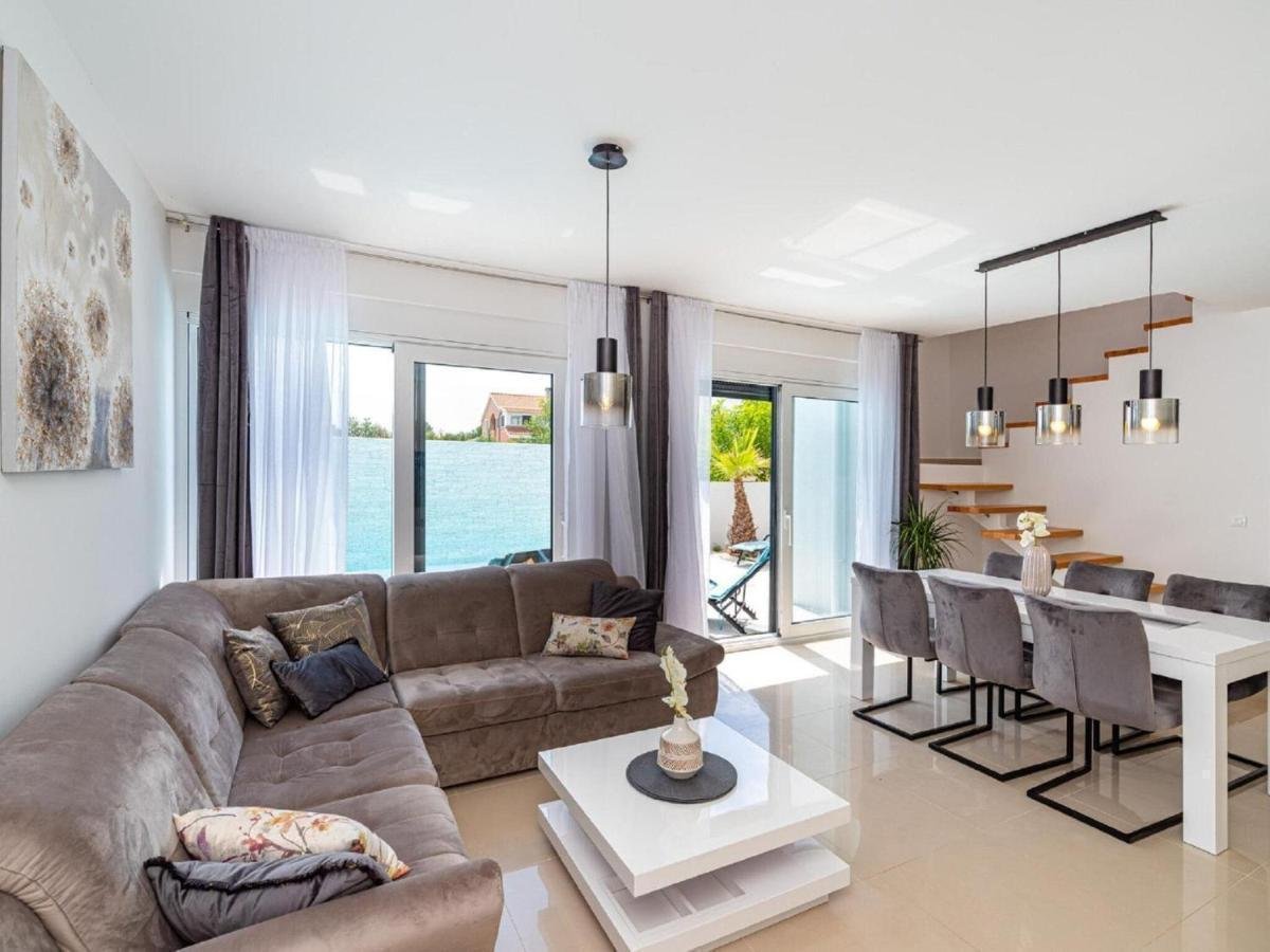 Casa In vendita -  Zadar