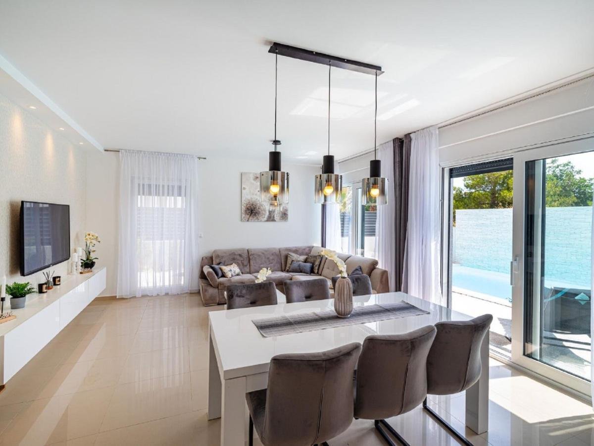 Casa In vendita -  Zadar