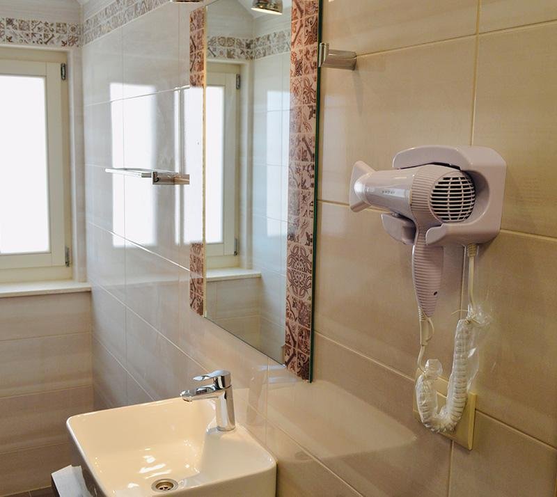 Hotel For sale - Splitsko-dalmatinska Kaštela