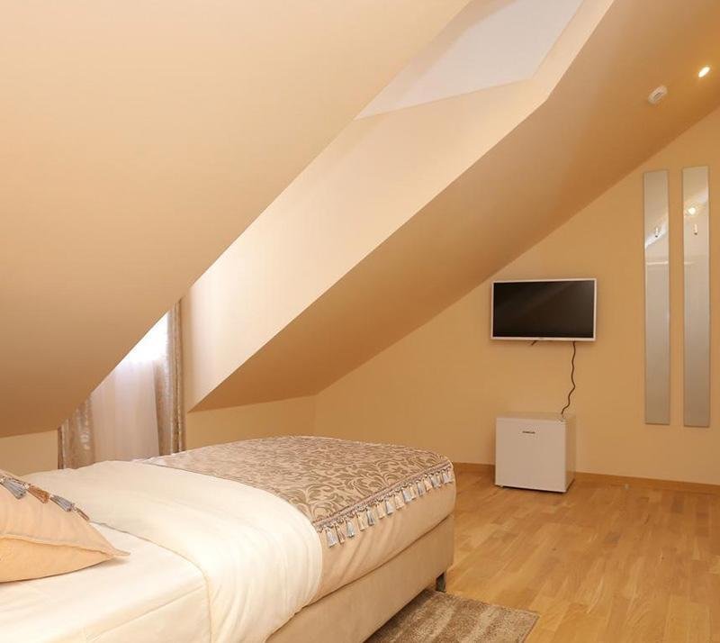 Hotel For sale - Splitsko-dalmatinska Kaštela
