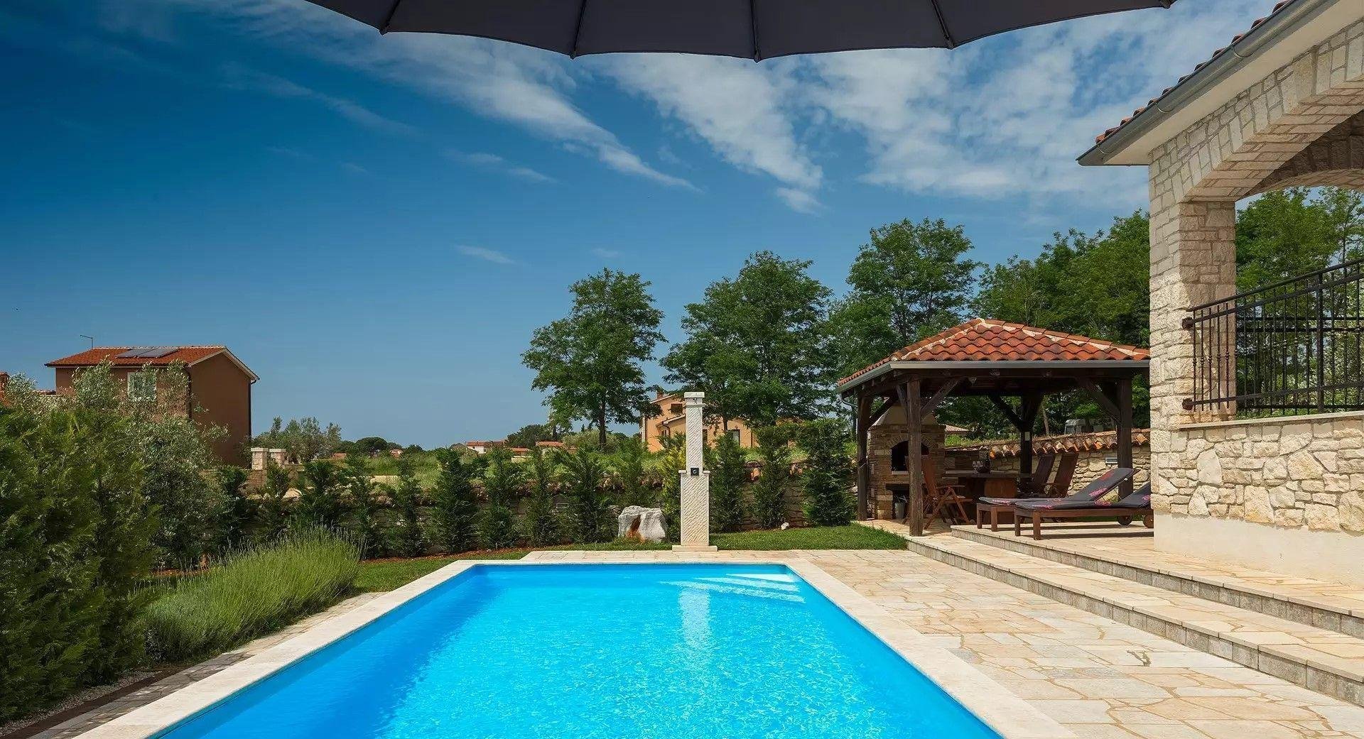 Casa In vendita - Istarska Kaštelir-Labinci