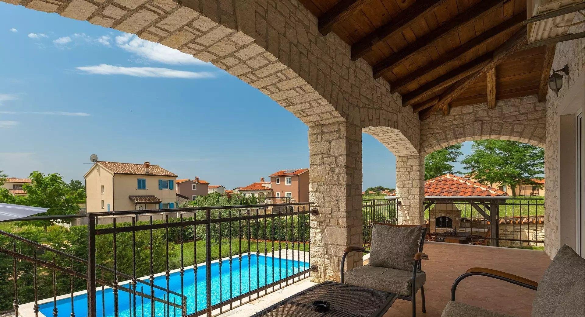 Casa In vendita - Istarska Kaštelir-Labinci