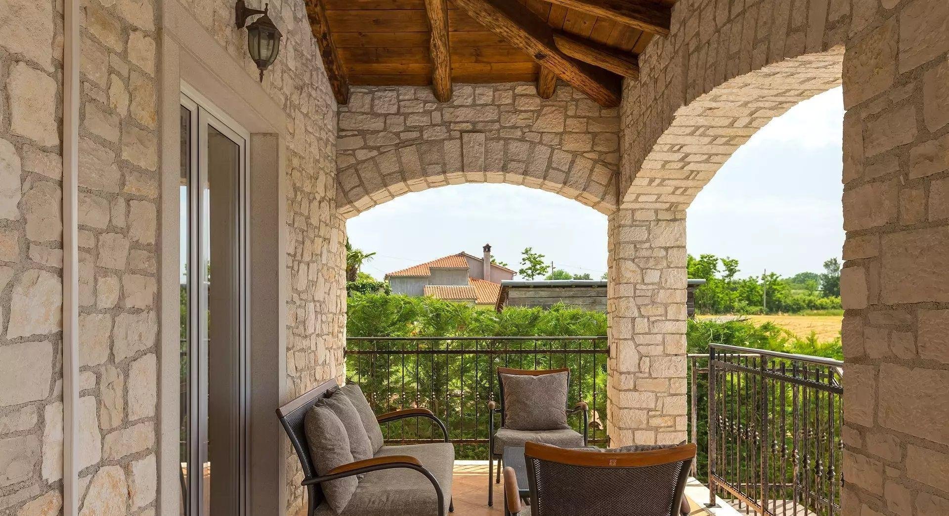 Casa In vendita - Istarska Kaštelir-Labinci