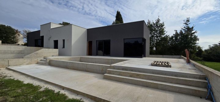 Kuća na prodaju 174 m² – Barban