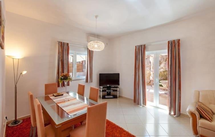 Hotel For sale - Splitsko-dalmatinska Podstrana