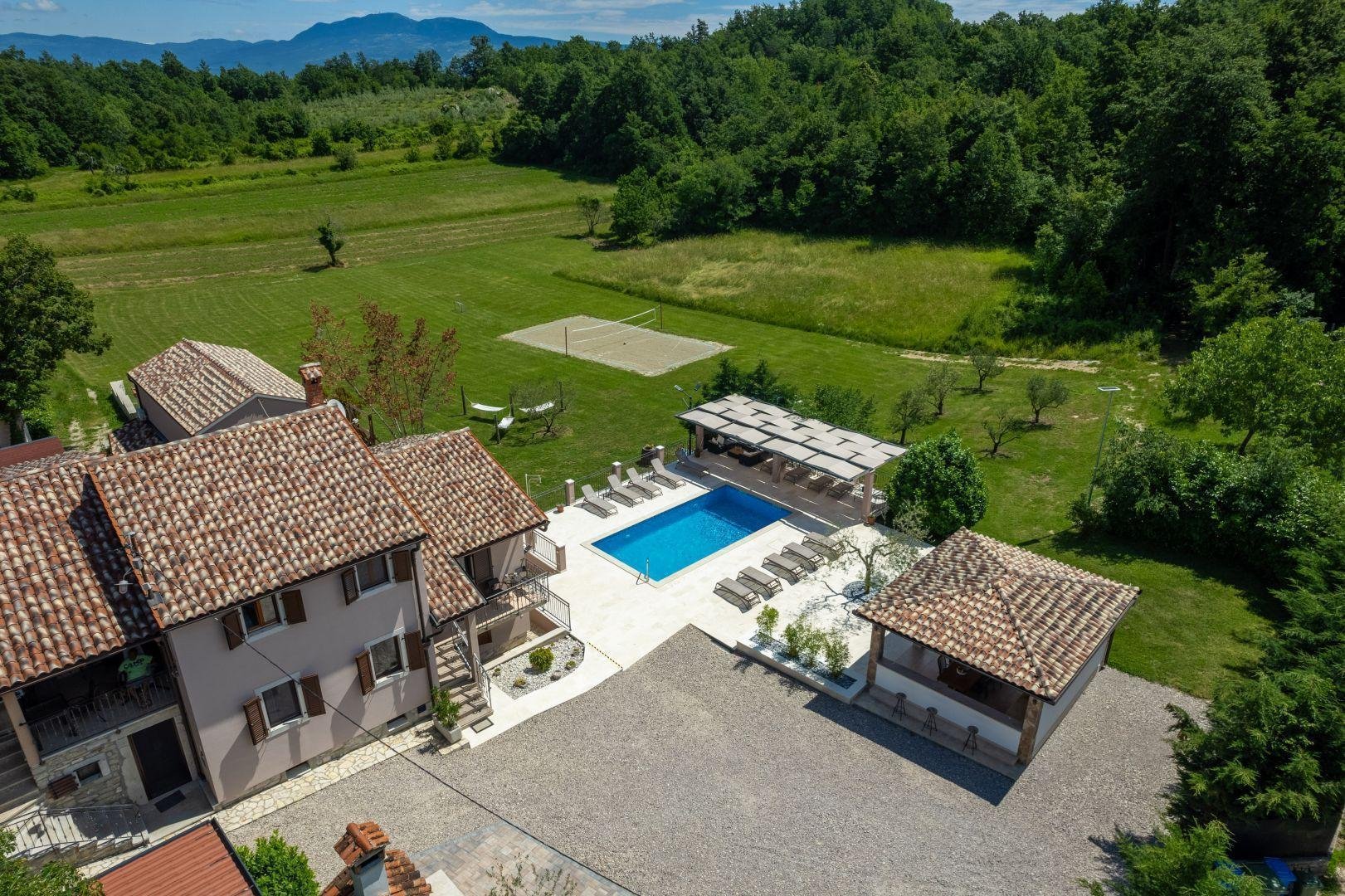 Kuća Na prodaju - Istarska Pićan