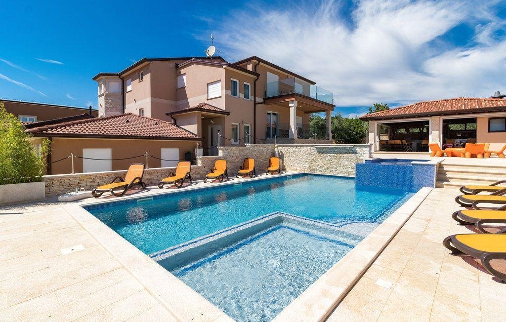 Hotel À vendre - Istarska Ližnjan