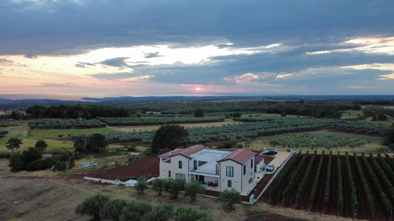 Casa In vendita - Istarska Kaštelir-Labinci