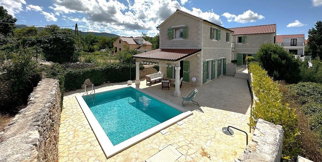 Haus Zu verkaufen - Splitsko-dalmatinska Jelsa - foto 1/24