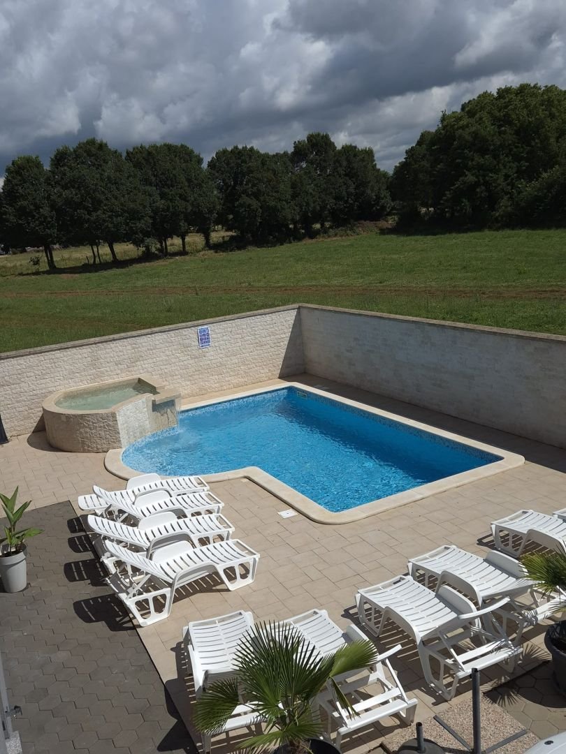 Hotel Na prodaju - Istarska Fažana